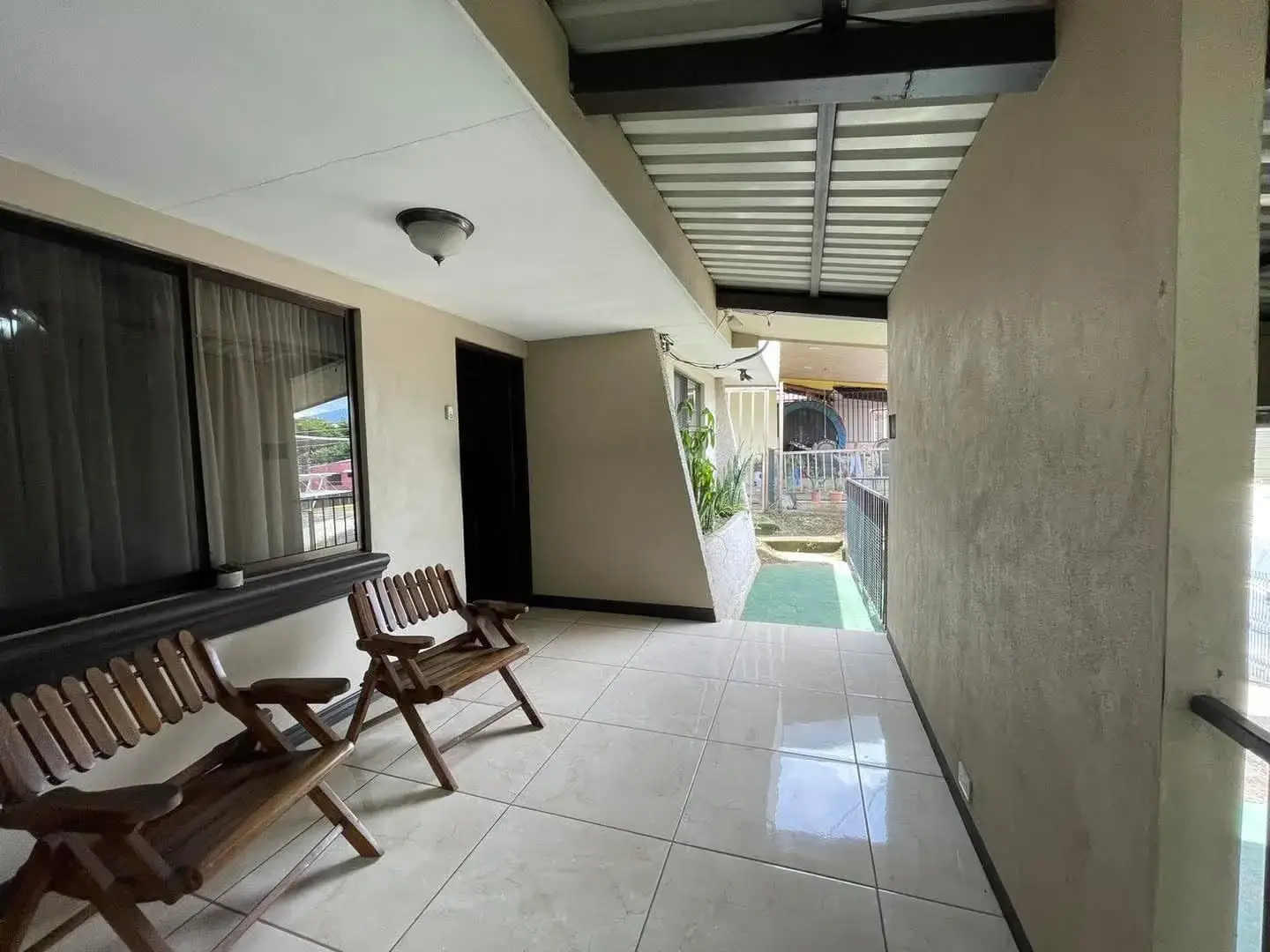 Casa de dos plantas en San Pedro de Poás — foto 16