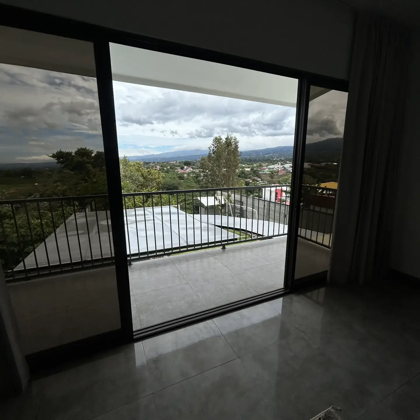 Moderna Casa en San Pedro de Poás, Alajuela — foto 13